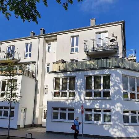 Ferienwohnung Achtern Diek, Inklusive Strandkorb Und Stellplatz Rostock Exterior photo